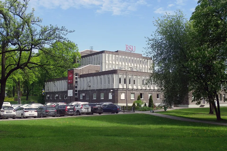 Riga Stradiņš University, campus building
